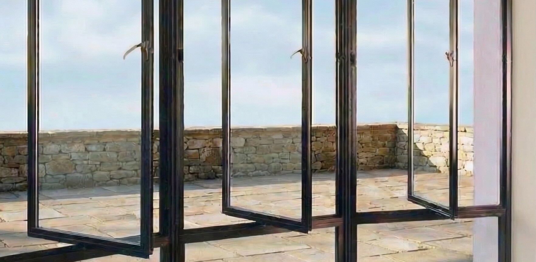 Vertical Pivot Windows