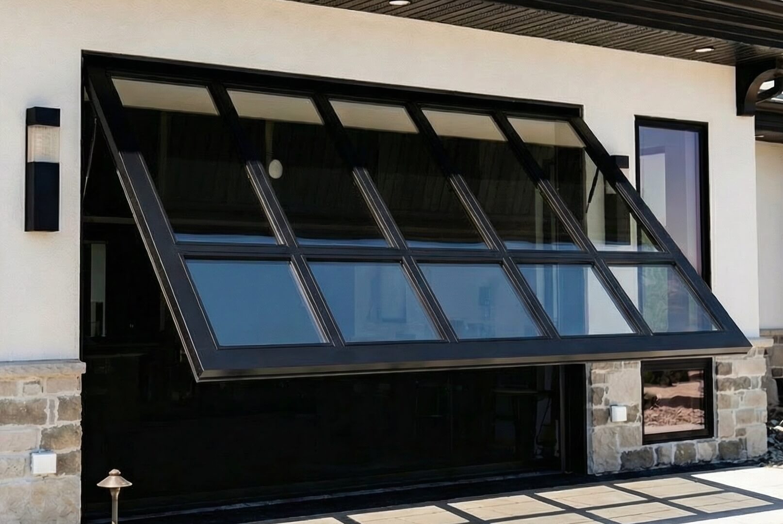 Vertical Lift Doors